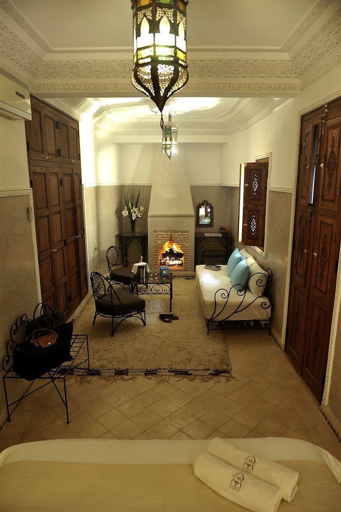 Riad Le Jardin D'Abdou Marrakesh Exterior photo A Moroccan living room
