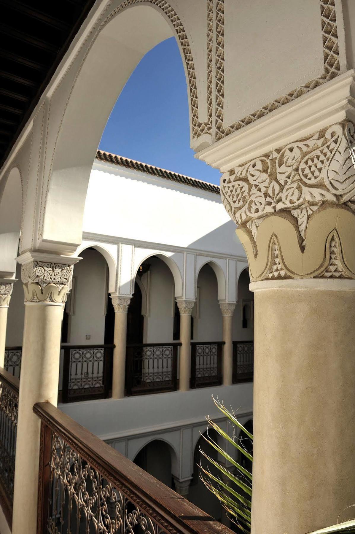 Riad Le Jardin D'Abdou Marrakesh Exterior photo The courtyard of the madrasa