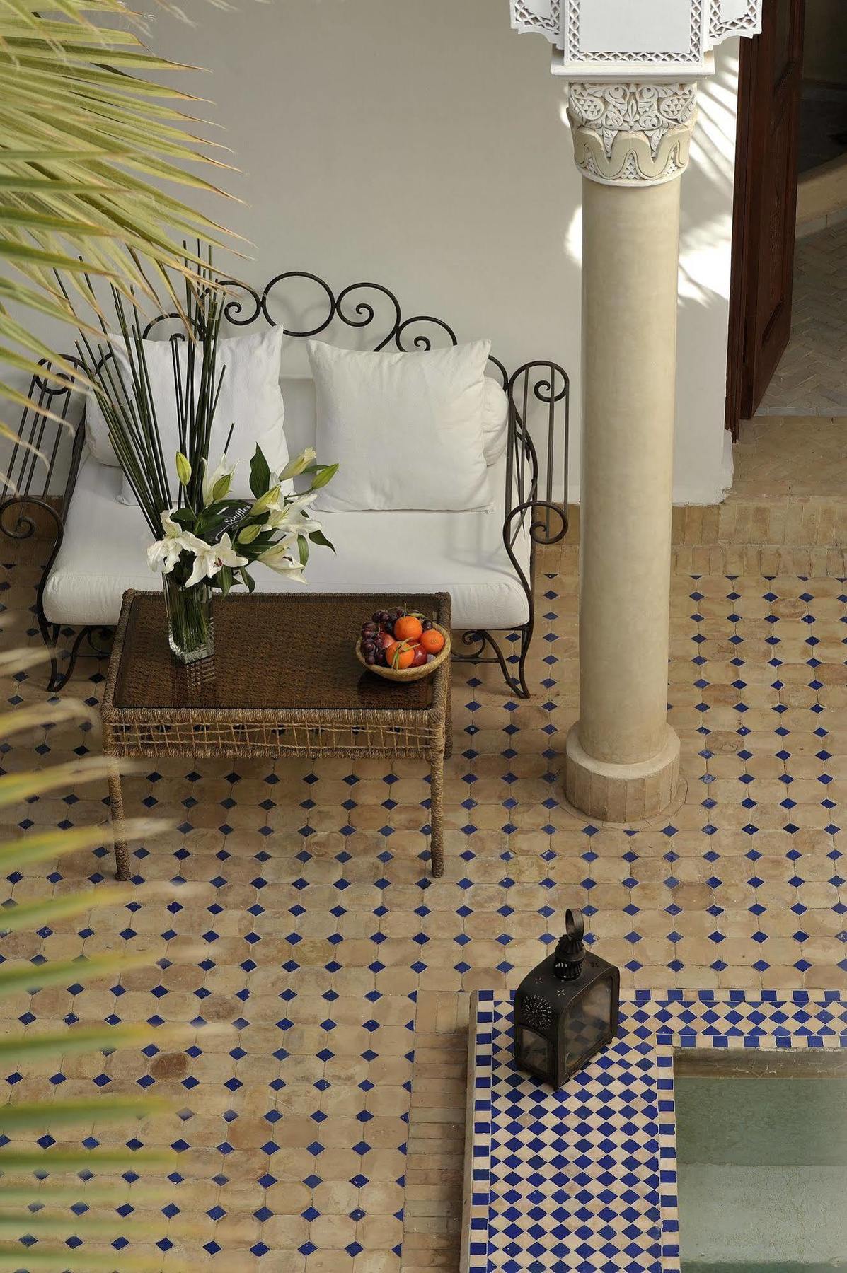Riad Le Jardin D'Abdou Marrakesh Exterior photo Floor tiles in a Moroccan house